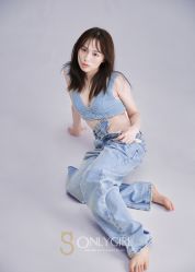 -onlygirl摄影美学馆高端定制(江滩店)