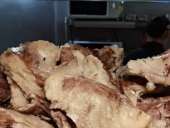 -蒙艾里民族传统菜蒙餐