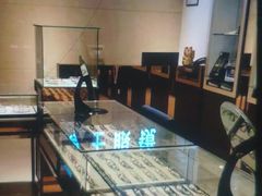 -博士眼镜(东莞东湖花园店)