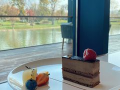 -窗外西餐厅(普罗理想国店)