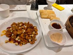 -尘香•传统川菜(创汇首座店)