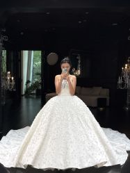 点击看大图 -Bridal Queen·婚纱女皇