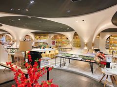 -钟书阁(珍园店)