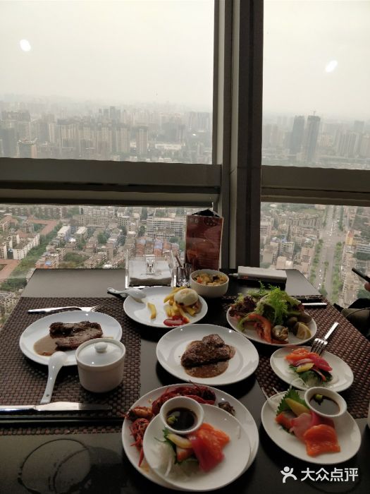 339旋转餐厅图片