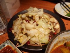 炝莲白-阿里家·新疆烤肉酒場 by MIG