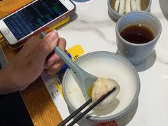 -馋三尺蟹粉小笼(人民广场店)