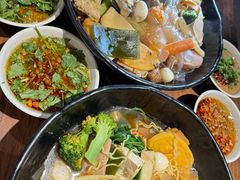 -万记麻辣烫国展总店