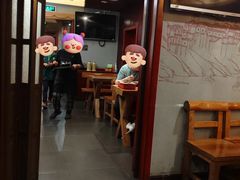 -万记麻辣烫国展总店