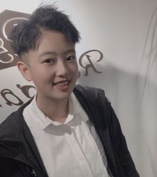 -罗亚帝·NASHOW纳秀形象设计