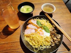 -千金一碗·宝岛一村(韩国街店)
