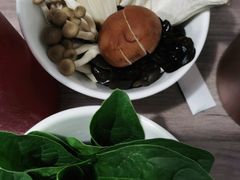 蔬菜拼盘-老鼎旺安格斯牛肉火锅(衡艺广场店)