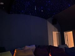 -涨巢·潮玩水疗局