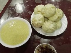 -小胖包子王(庆亚大厦店)