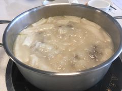 -煲王粤菜餐厅(中侨中心店)