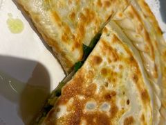 -老郑家东北春饼(龙悦居店)