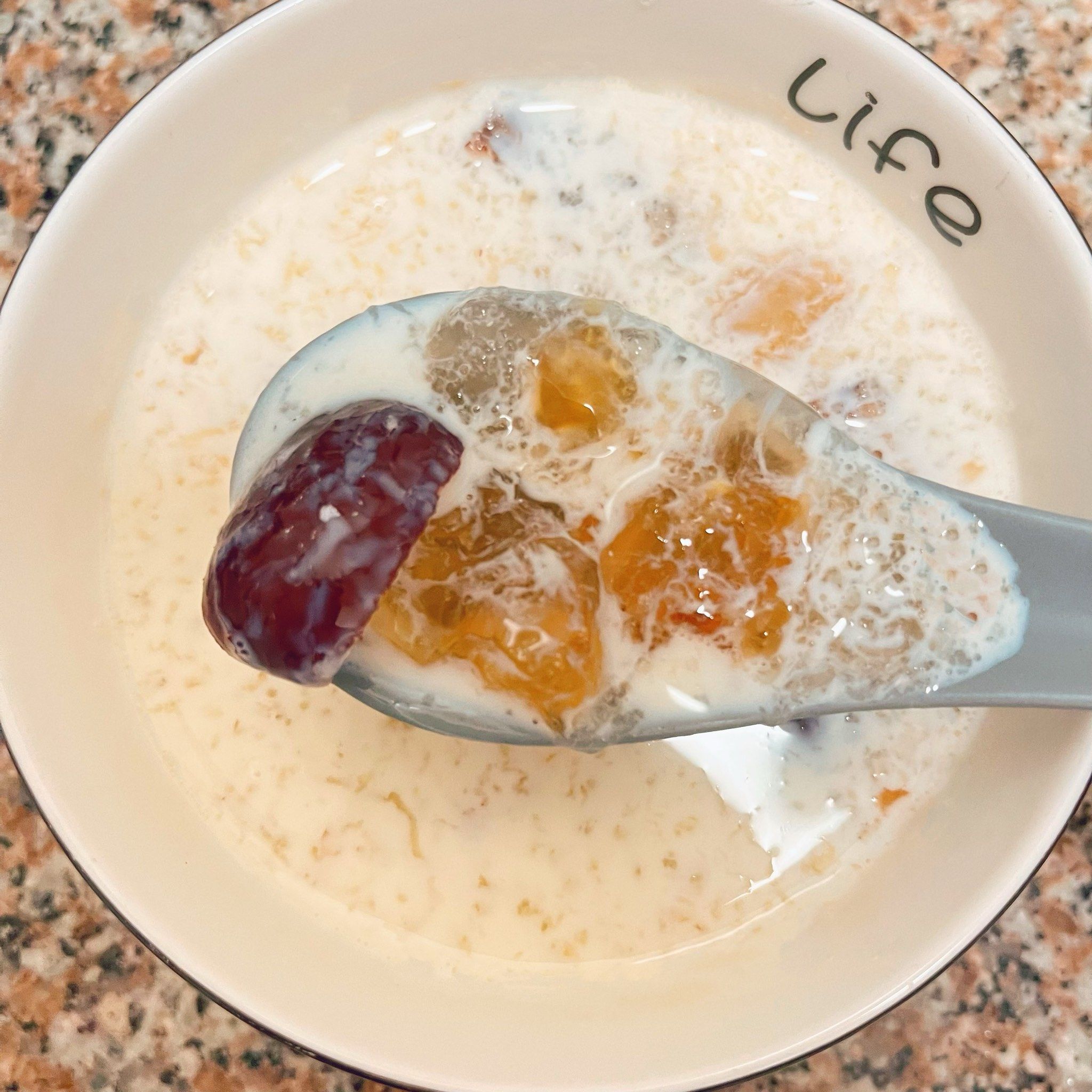 养生滋润雪燕桃胶[点赞]