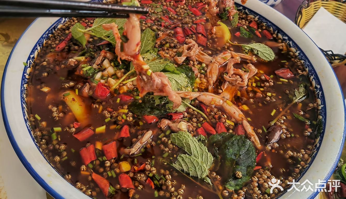 乡味美食游