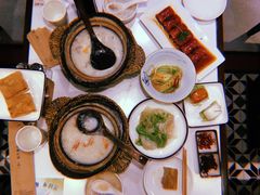 窝蛋牛肉粥-火齐潮汕砂锅粥(五道口店)