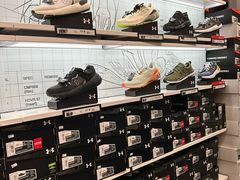 -UNDER ARMOUR(八达岭奥莱店)