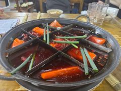 -正南齊北重庆老火锅(光华村直营店)