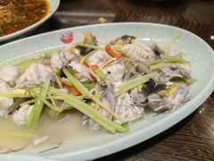 酸梅蒸乖鱼-抱德·潮汕味(琶洲店原惠城鱼仔)