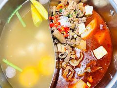 -左庭右院鲜牛肉火锅(浦江欢乐颂店)
