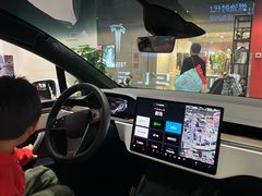 -TESLA 特斯拉(北京颐堤港体验店)