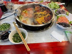 -朱氏胖子烂火锅(洪崖洞店)