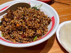 丝恋香菜牛肉脆哨煸饭-丝恋丝娃娃(重庆龙湖店)