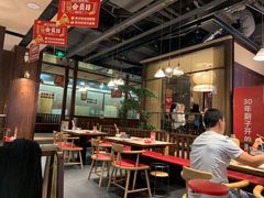 -味上湘菜馆(阿波罗店)