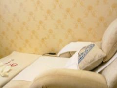 -鸿喜足健康足道采耳艾灸(南纬路店)