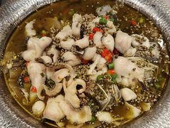 -有红鸡毛店·川菜(建设路店)