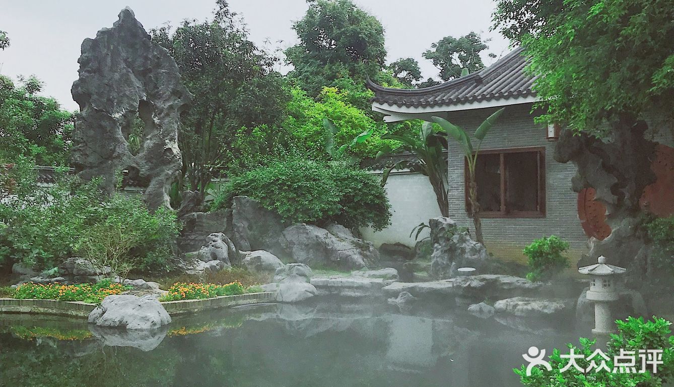 周末放假肯定要去逛公园呀