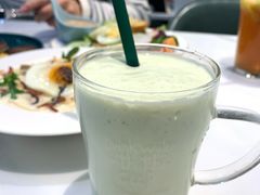 牛油果奶昔-丽莎沙拉轻食餐厅(国贸店)