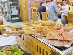 -云晓光头烧烤吧(德平路店)