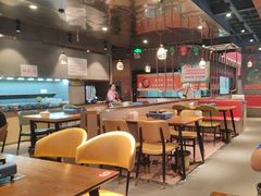 -牛满溢·自助潮汕鲜牛肉火锅(龙汇路店)