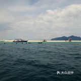 一定要提前预定。【注意事项】一是提前预订机票