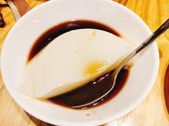 老红糖凉糕-嘉州叶婆婆钵钵鸡(建设路店)