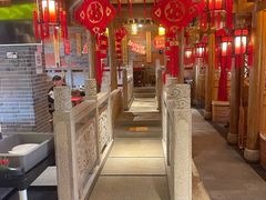 -大龙辣火锅·龙虾·烧烤(湖滨新天地店)