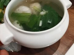 鲜嫩黄花鱼丸汤-将相和·海鲜蒸饺大连菜