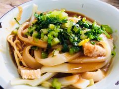 黄面凉皮-恺撒烤包子