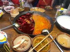 -萍姐火锅·公路夜市(武汉首店)