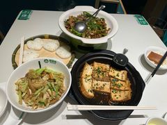 -绿草地·湘菜(7mall店)