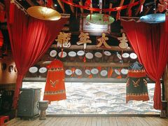 -老滇山寨•云南特色菜•地方菜•民族风情歌舞表演(金碧店)