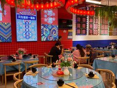 -刘姐啤酒鱼民族演艺餐厅(西街总店)