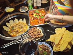 -锅来乐地锅鸡(安亭店)
