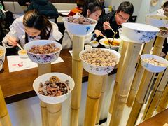 -成都你六姐·牛肉冒菜(城市集市合生汇店)