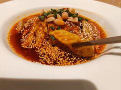 -渝信川菜 · 川味家常菜(财富购物中心店)