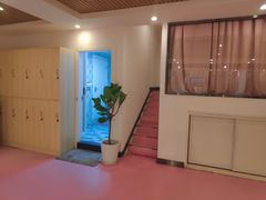 -思迈威健身(积玉桥万达店)