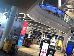 -王权免税店(普吉机场店)